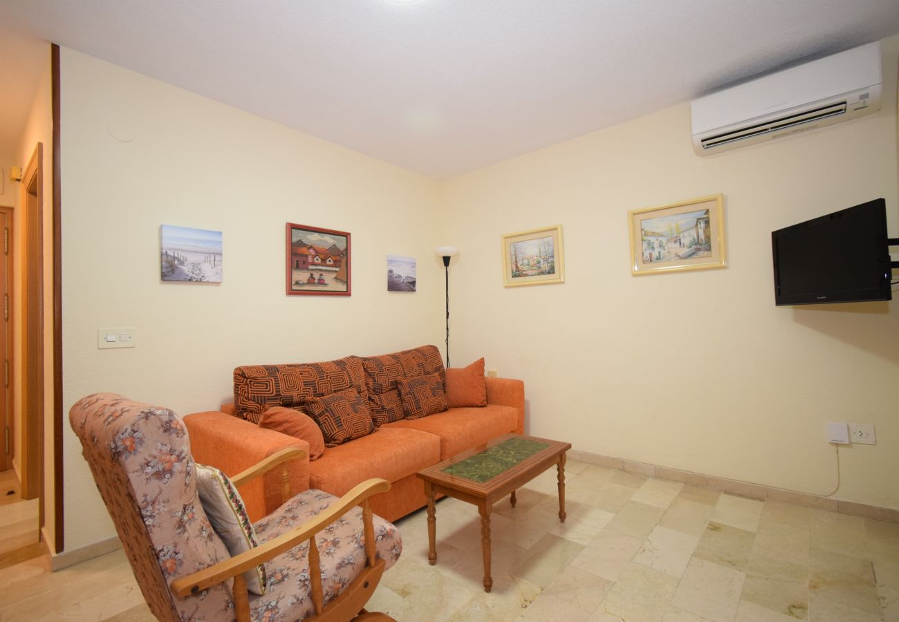 Apartment in Benidorm - LA PINTA 15D