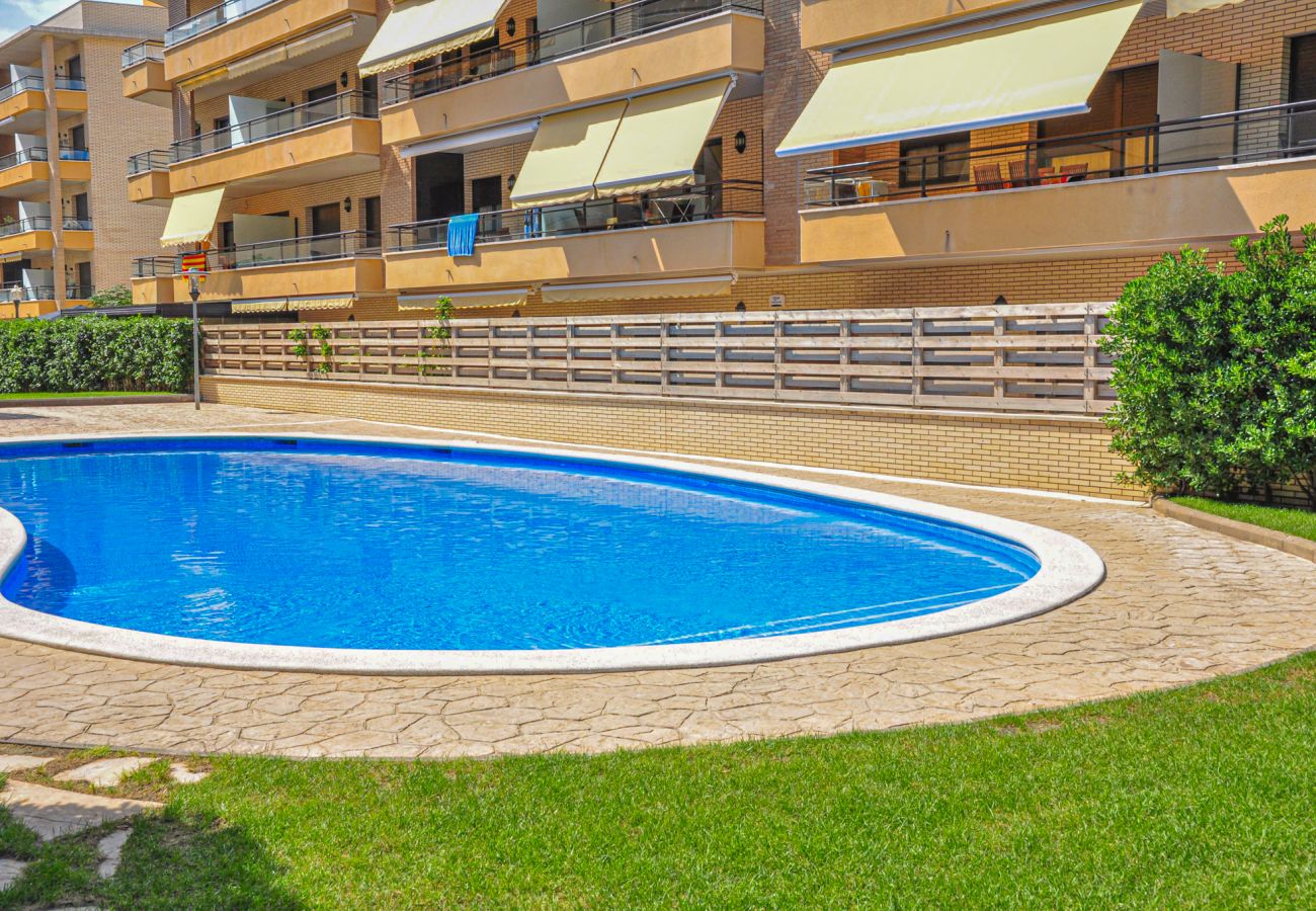 Apartment in Cambrils - Paradis 33 2 2