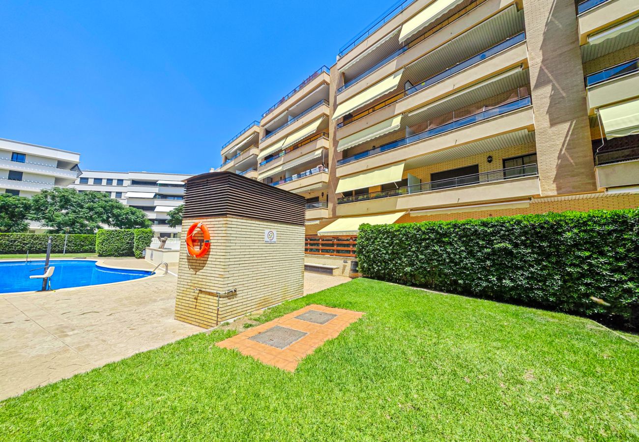 Apartment in Cambrils - Paradis 33 2 2