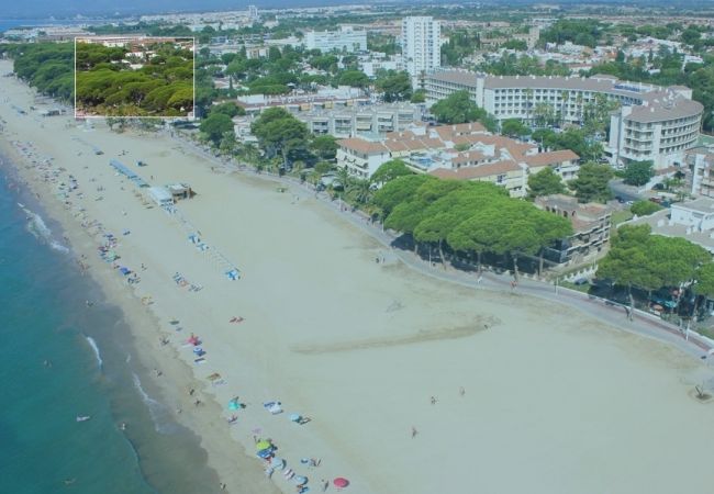 Villa in Cambrils - VILLA SA CALMA