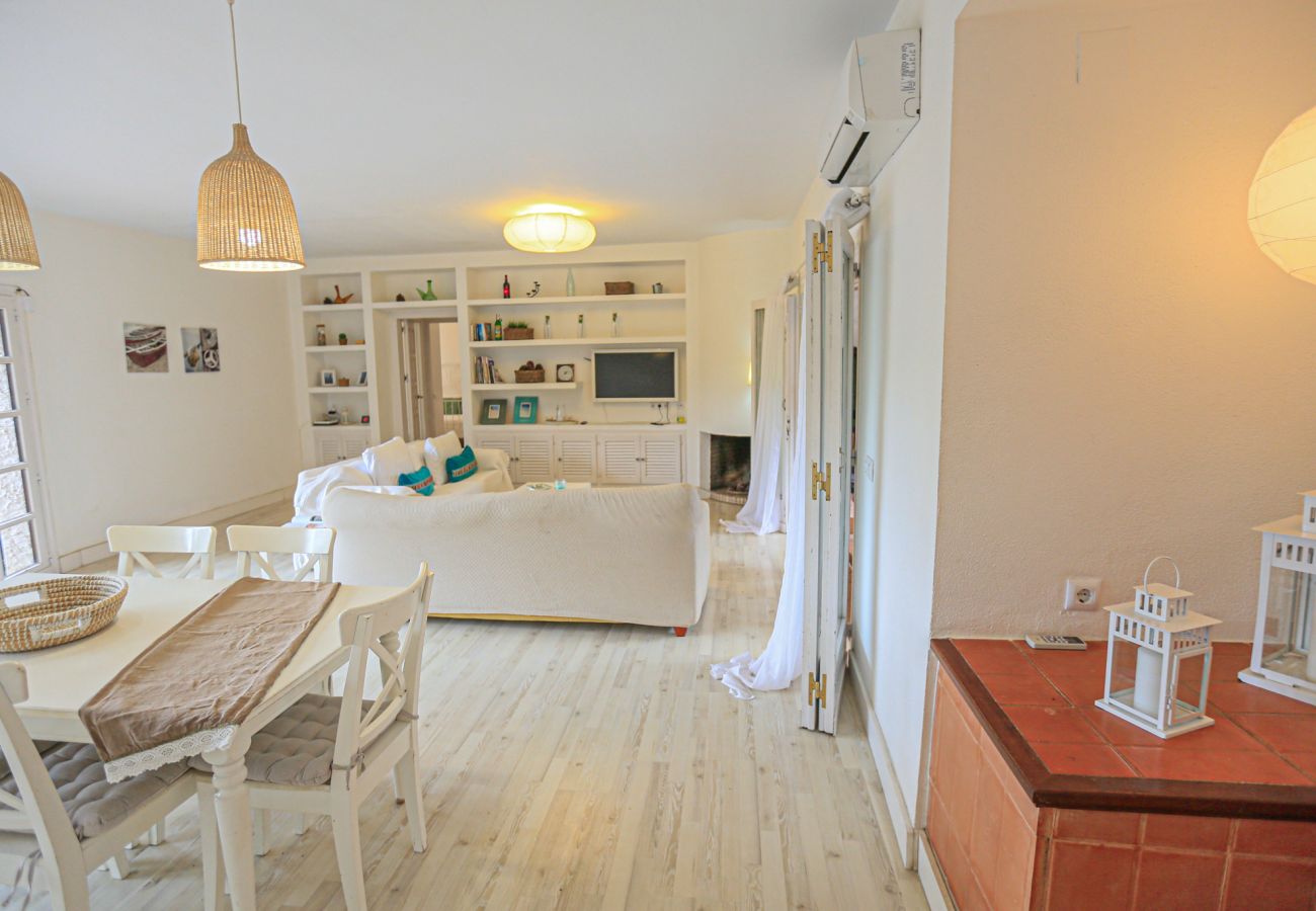 Villa in Cambrils - VILLA SA CALMA