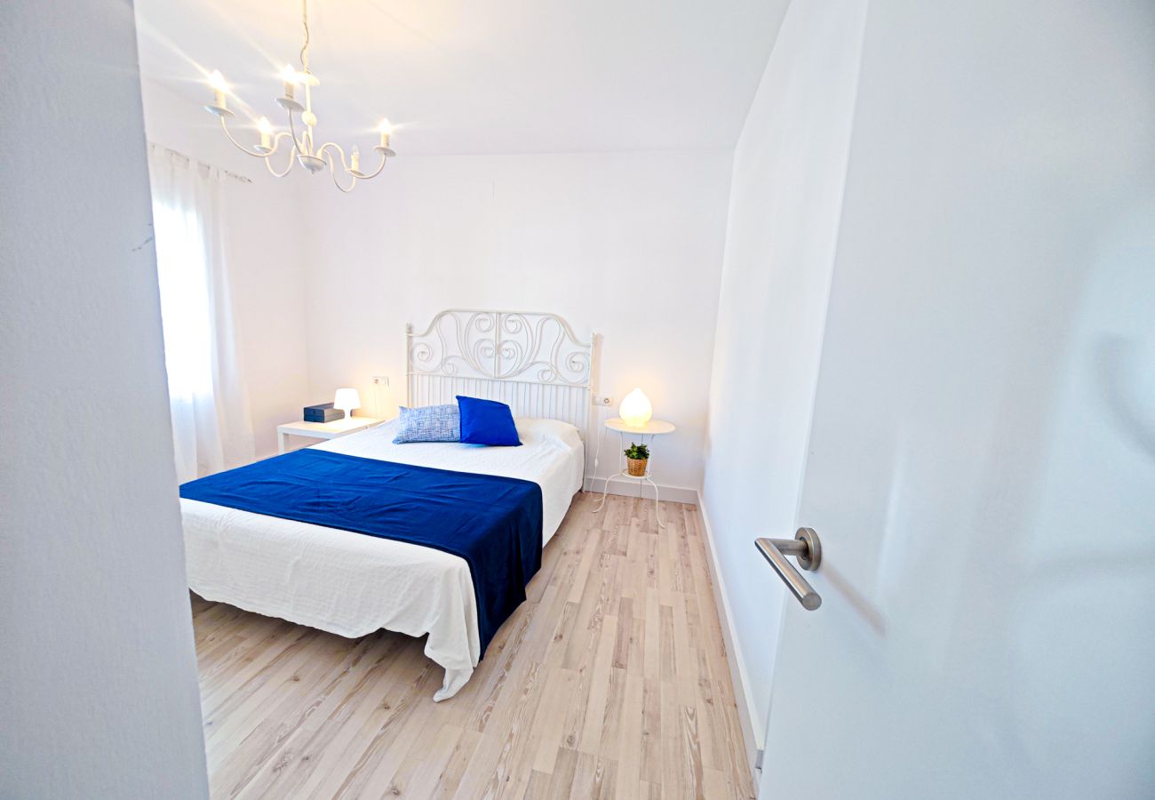 Villa in Cambrils - VILLA SA CALMA