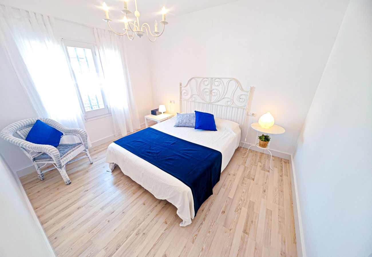 Villa in Cambrils - VILLA SA CALMA