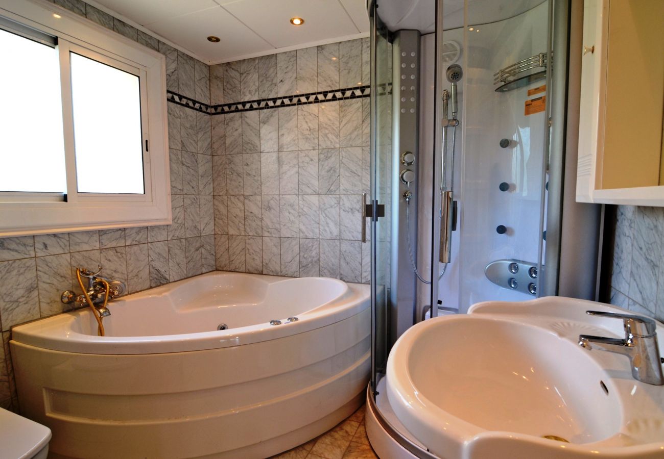 Villa in Estartit - VOLENDAM 2