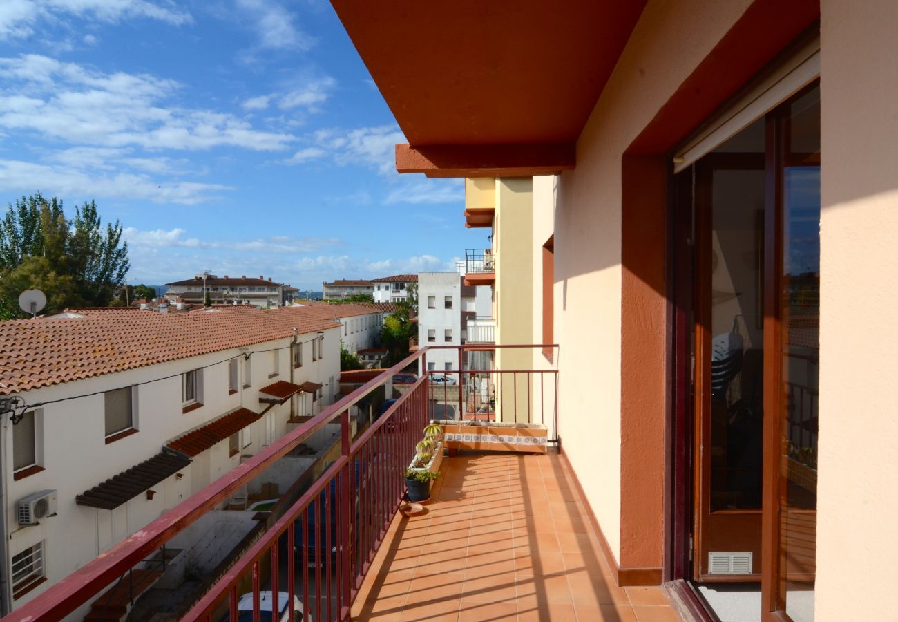 Apartment in Estartit - GRECIA 2-D