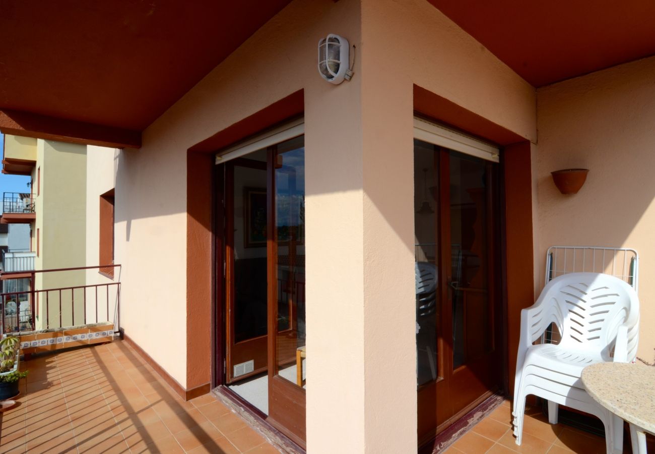 Apartment in Estartit - GRECIA 2-D