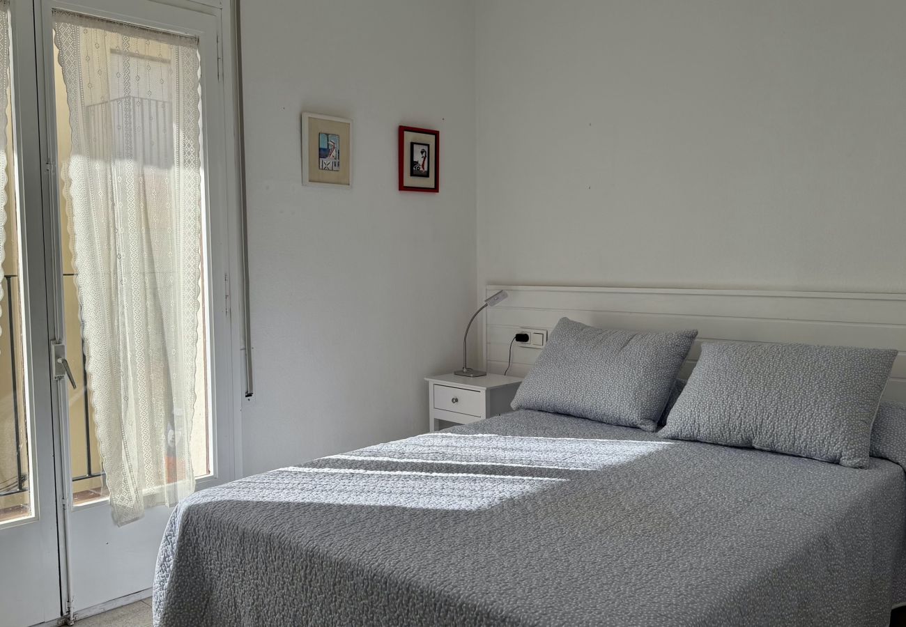 Apartment in Estartit - GRECIA 2-D