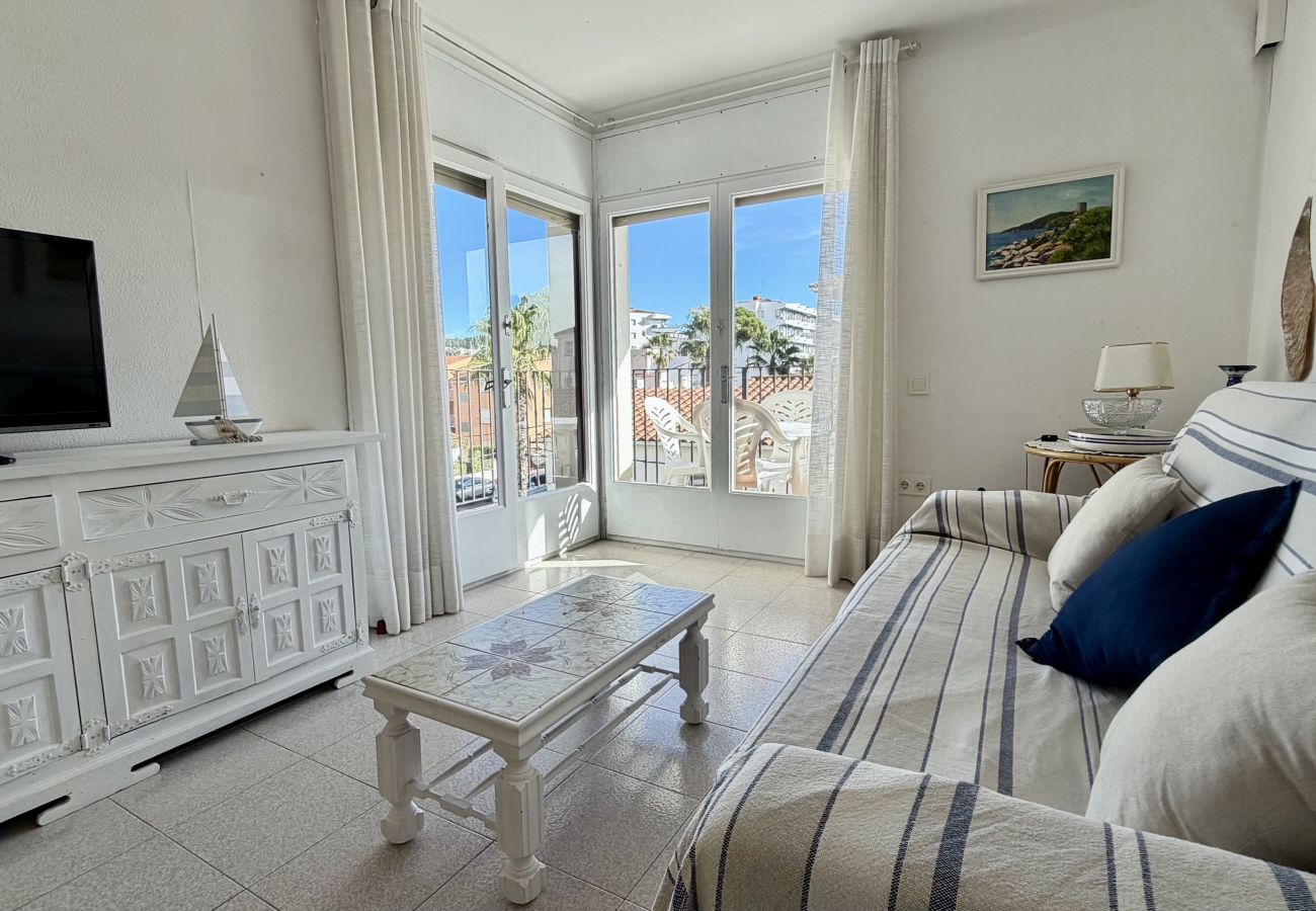 Apartment in Estartit - GRECIA 2-D