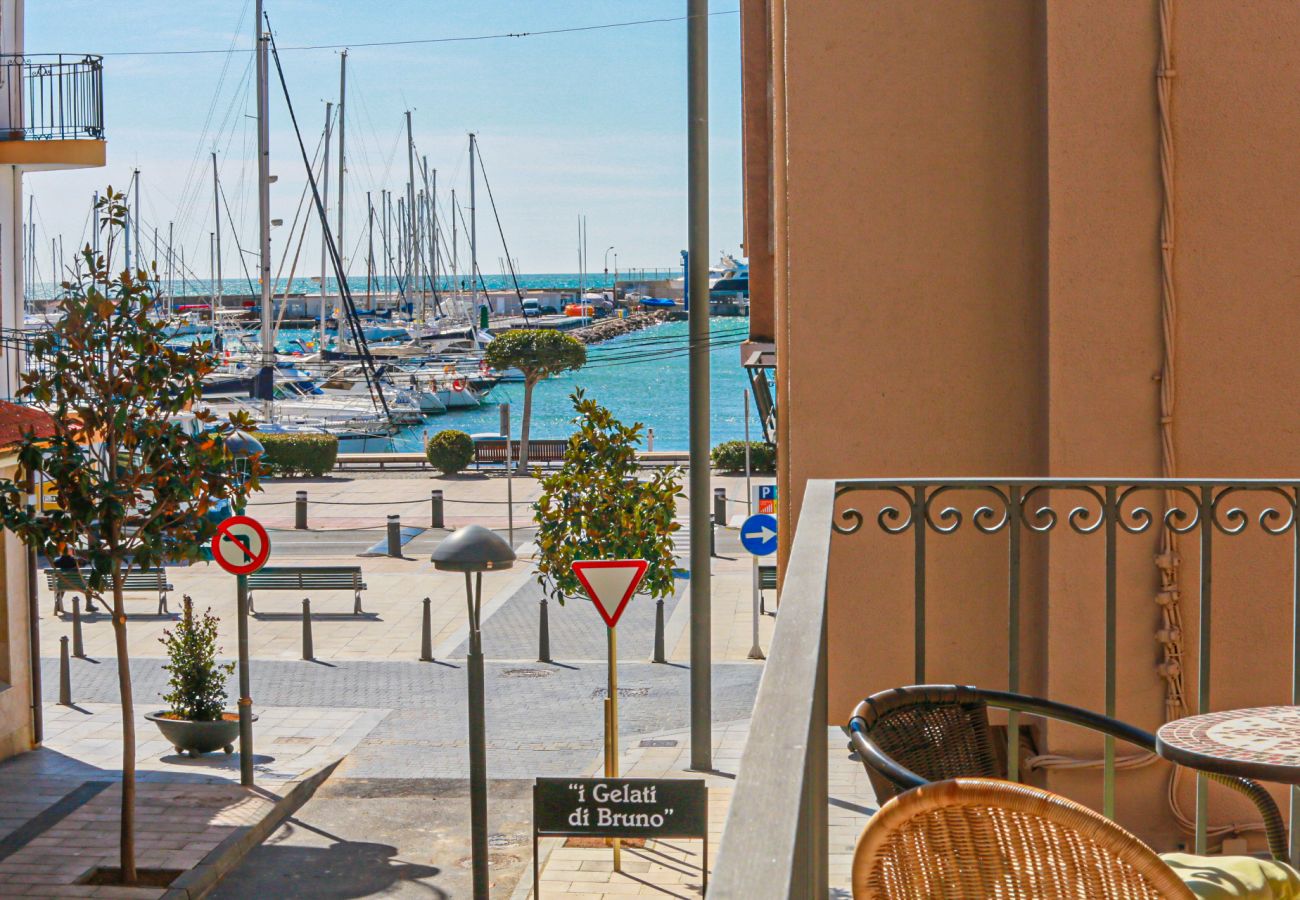 Apartment in Cambrils - Sant Pere I
