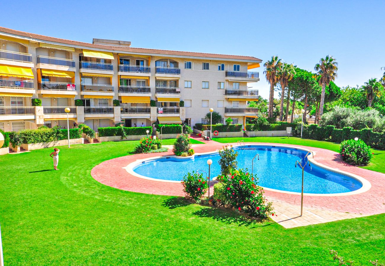 Apartment in Cambrils - OLIMPIC BAJOS 19