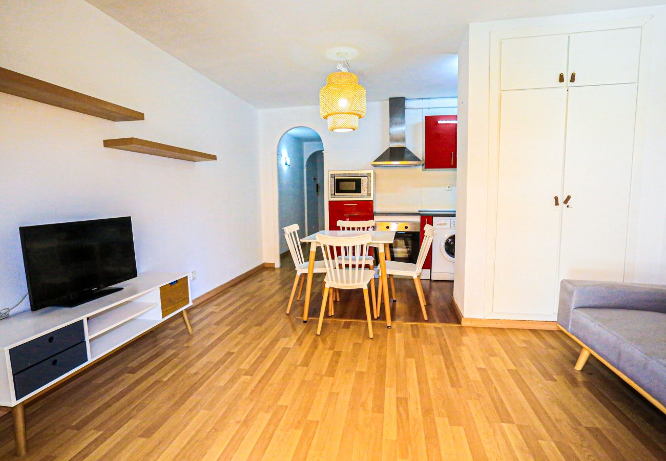 Apartment in Cambrils - OLIMPIC BAJOS 19