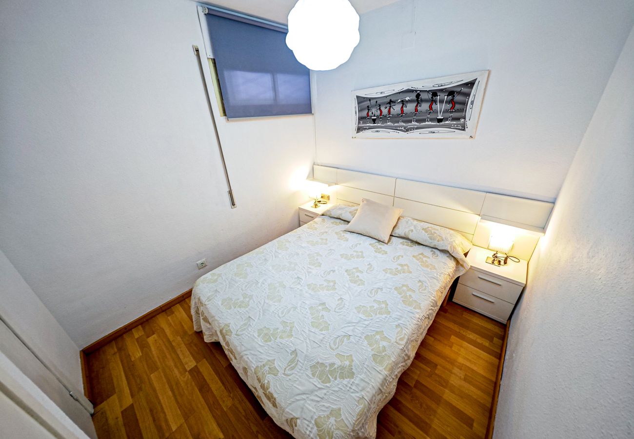 Apartment in Cambrils - OLIMPIC BAJOS 19