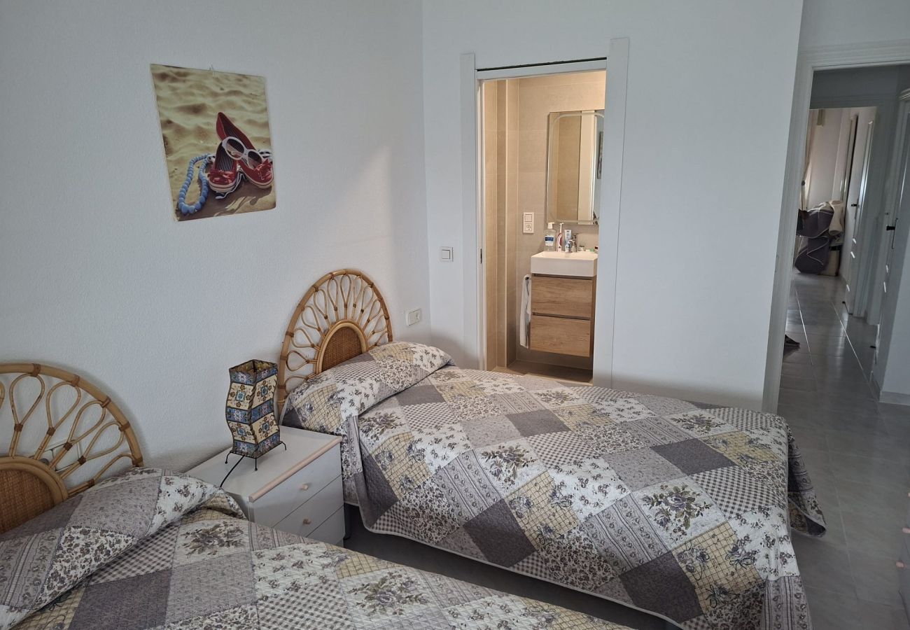Apartment in La Manga del Mar Menor - Los Ibicencos - Esc. 4 7ºJ