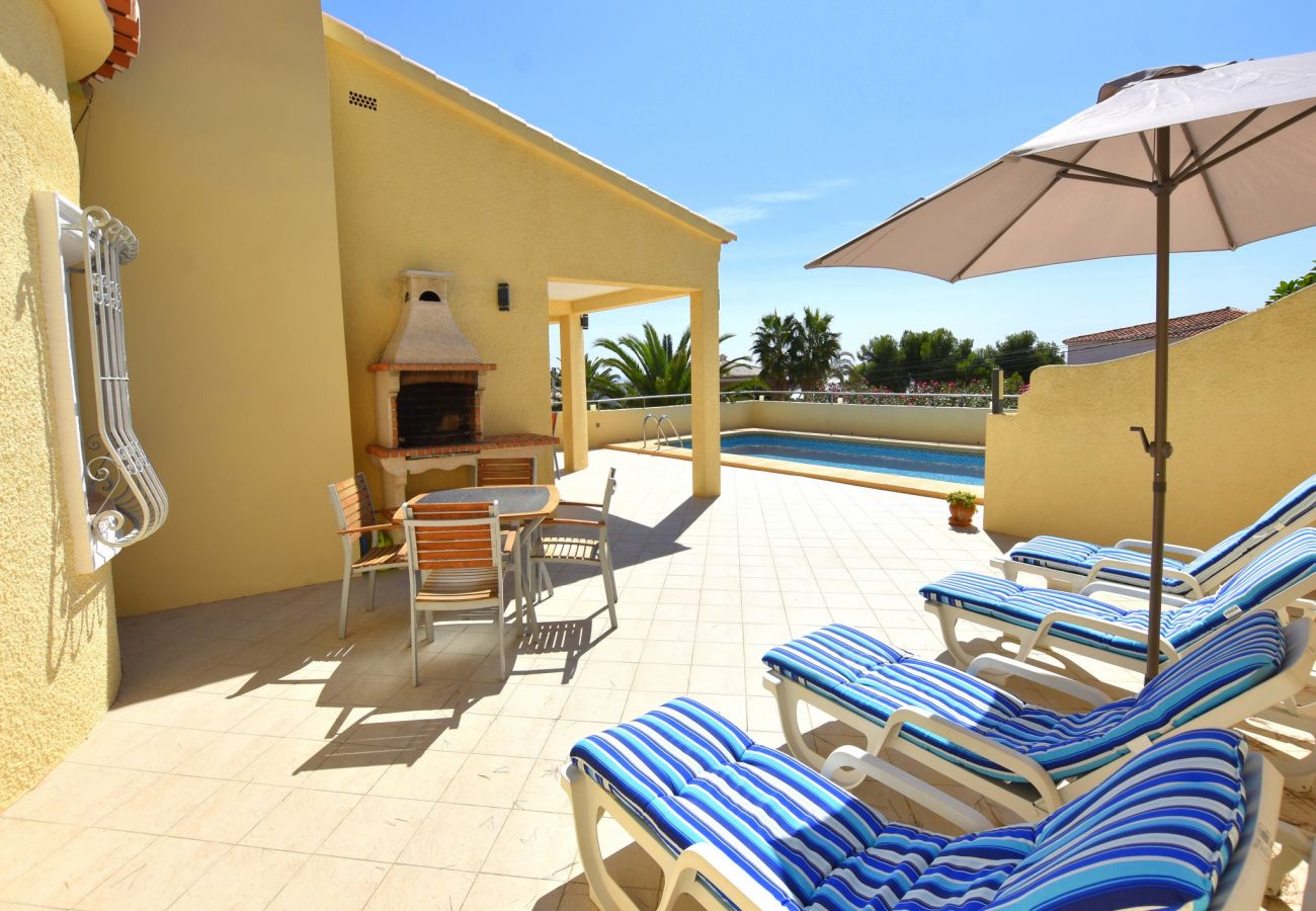 Chalet in Javea - Casa Feliz Javea - 5037