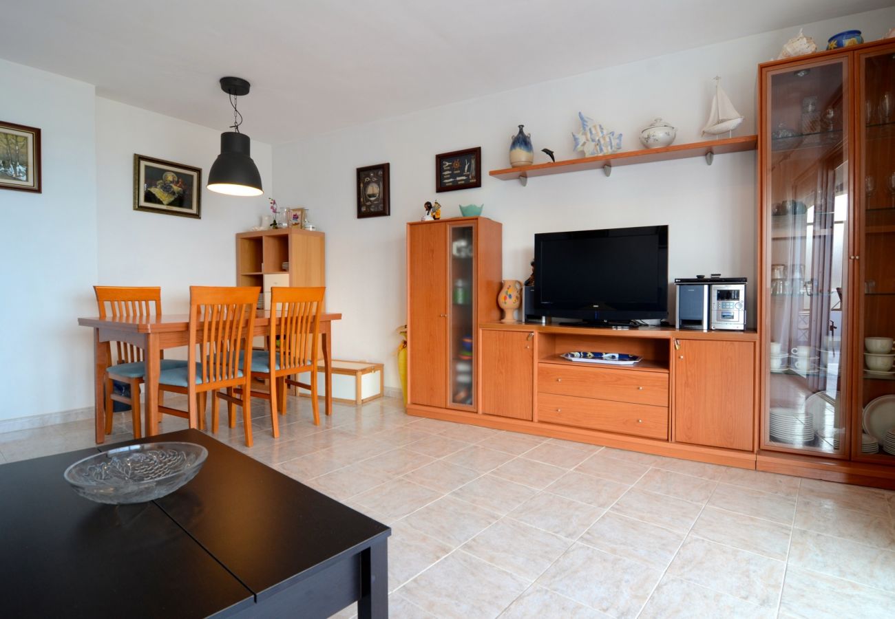 Apartment in Estartit - ROCAMAURA II  5-8