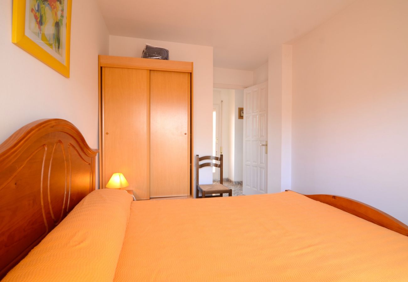 Apartment in L'Escala - MAR BLAU A 3.2 L'ESCALA