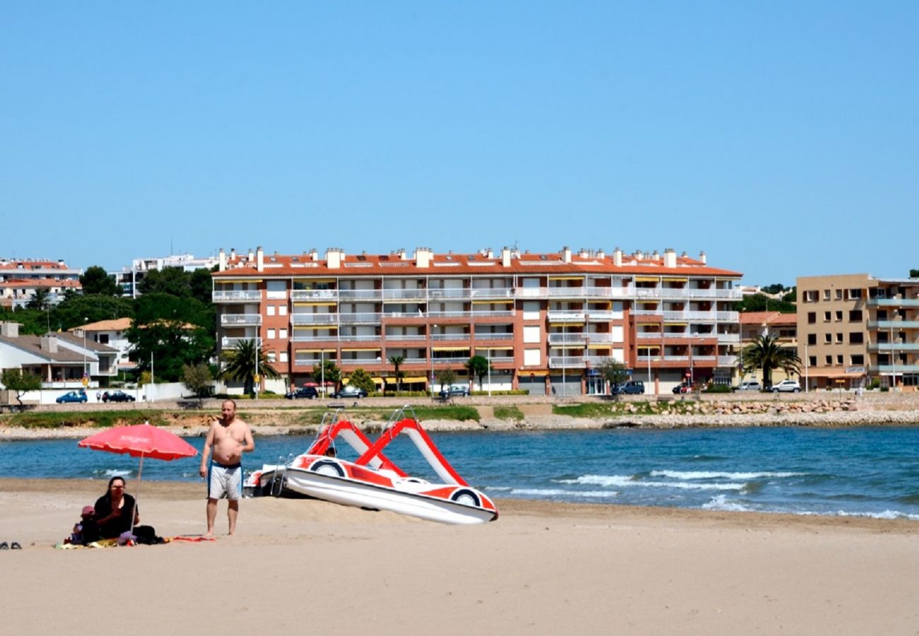 Apartment in L'Escala - GARBI PARK D 404