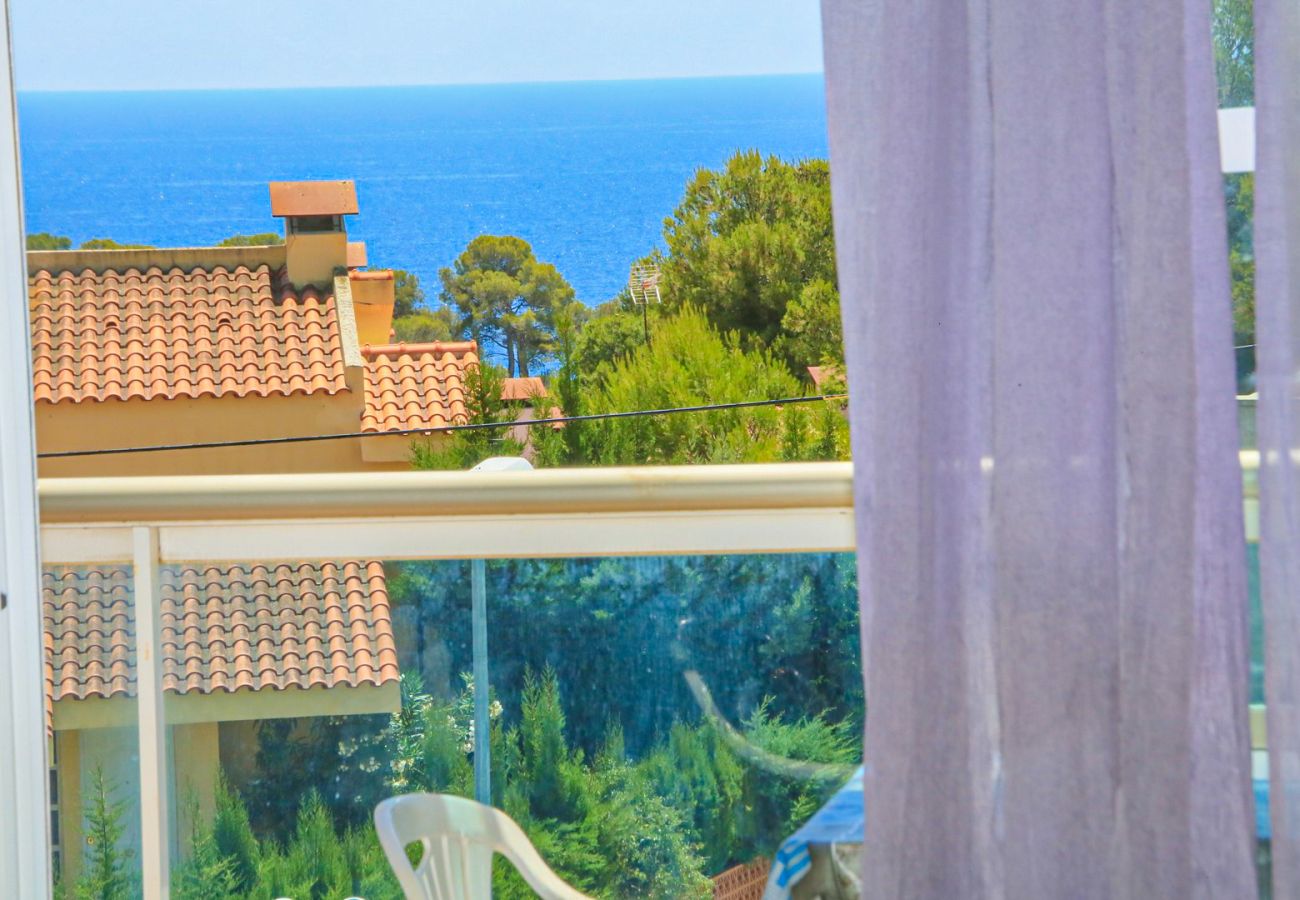 Apartment in Salou - LA CALETA