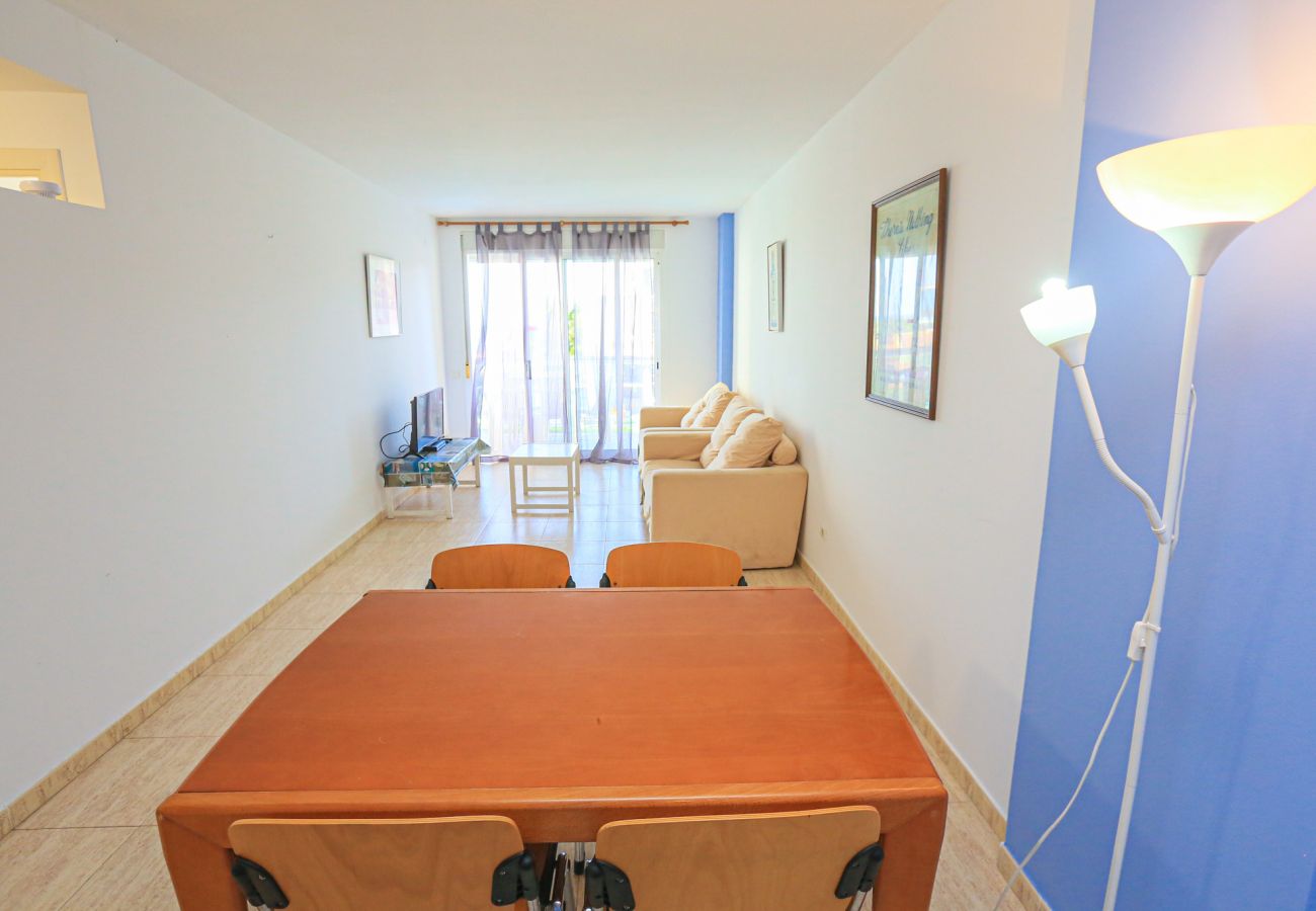 Apartment in Salou - LA CALETA