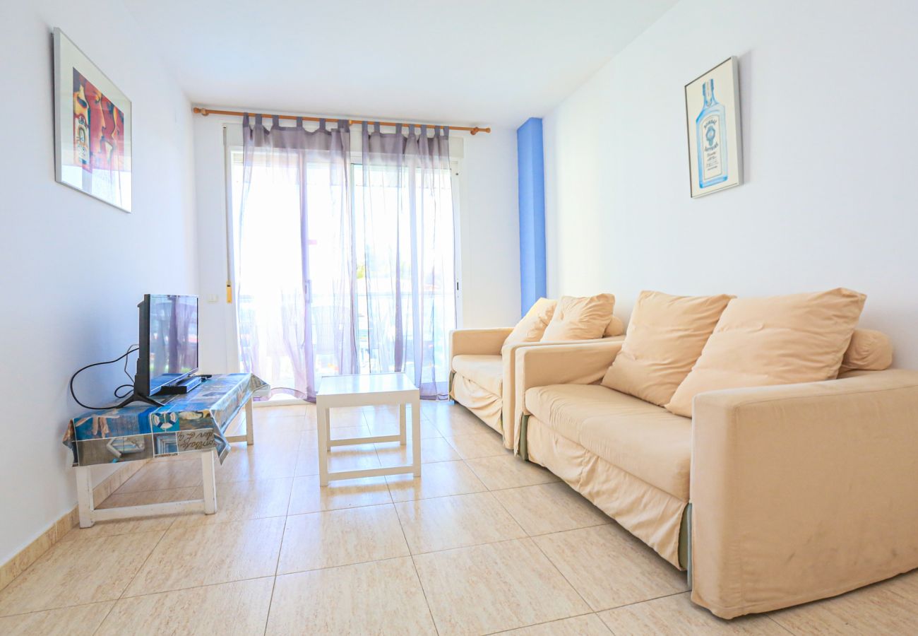 Apartment in Salou - LA CALETA