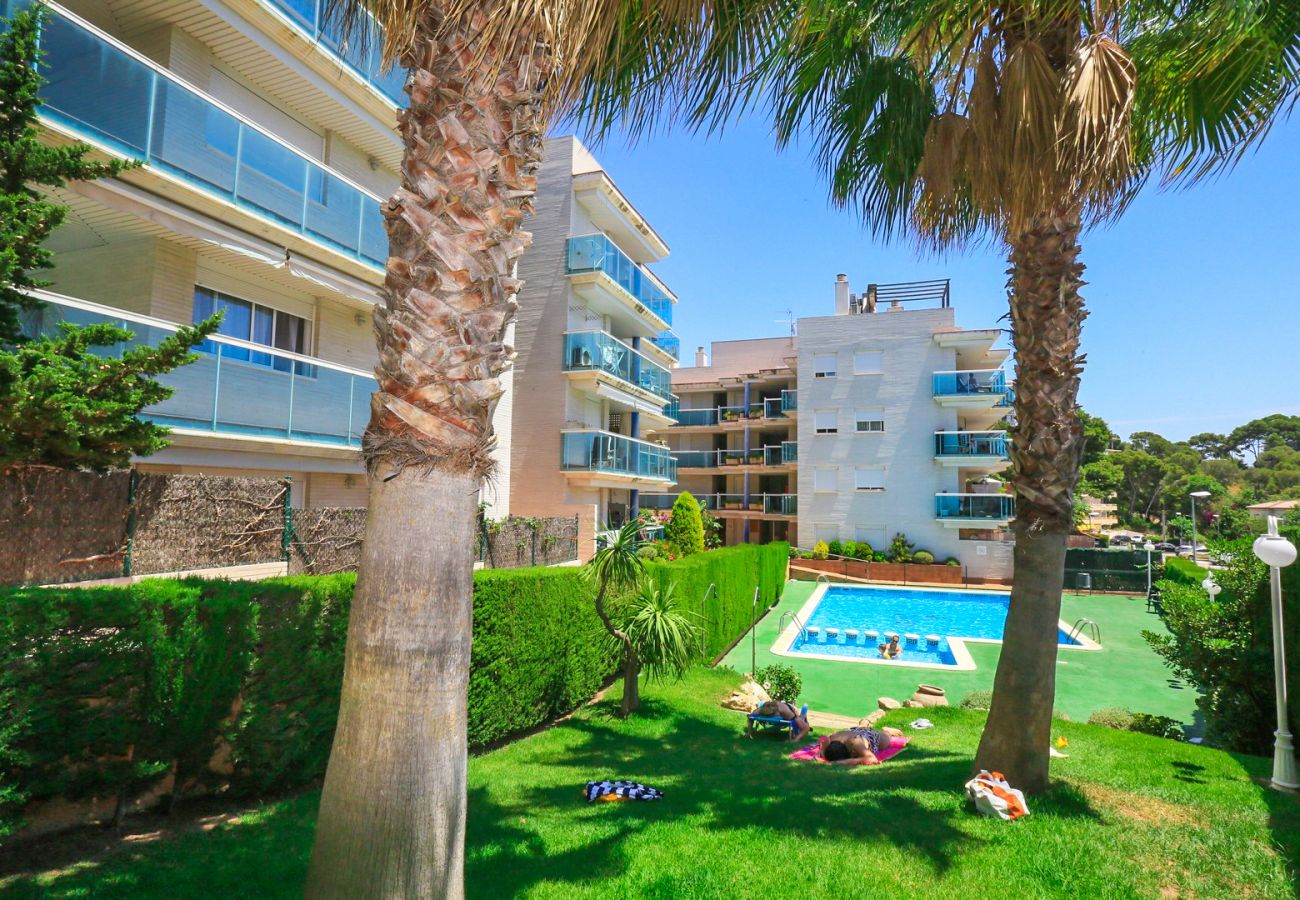 Apartment in Salou - LA CALETA