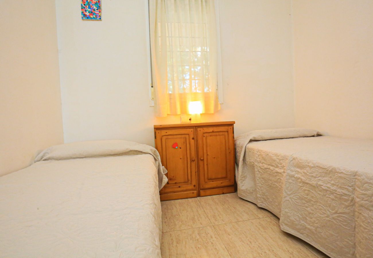 Apartment in Salou - LA CALETA