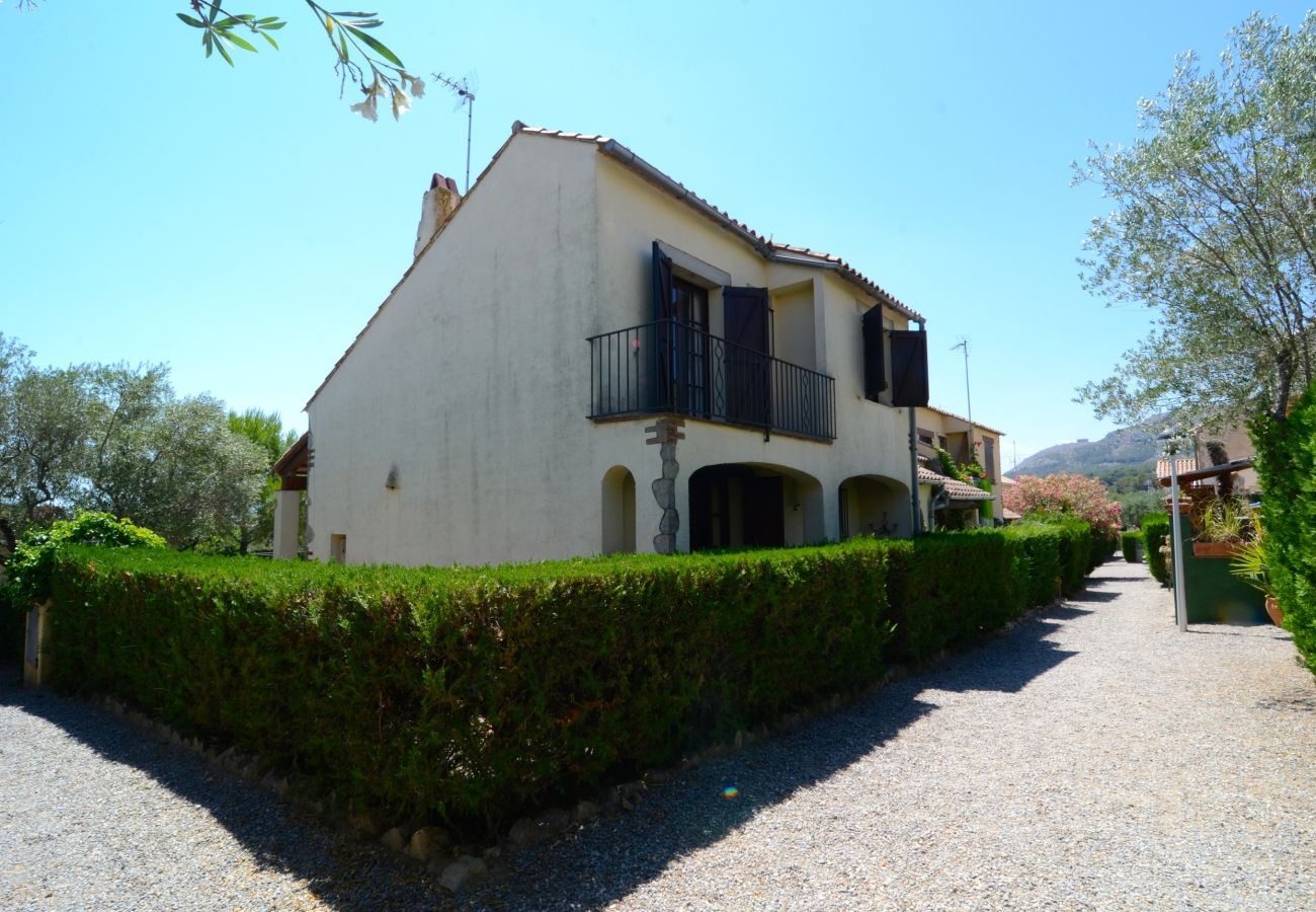House in Estartit - LES OLIVERES 47