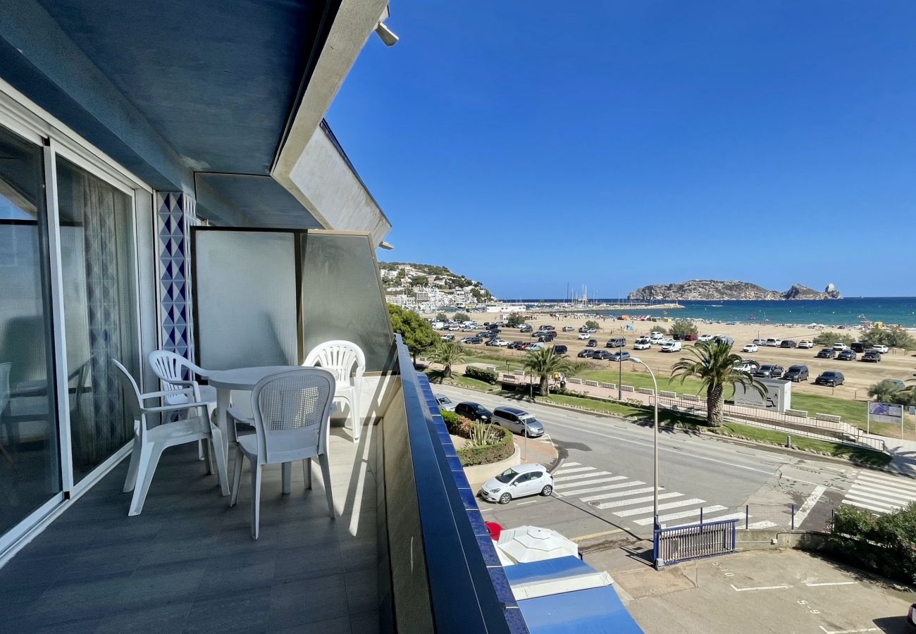 Apartment in Estartit - CATALONIA 3-9