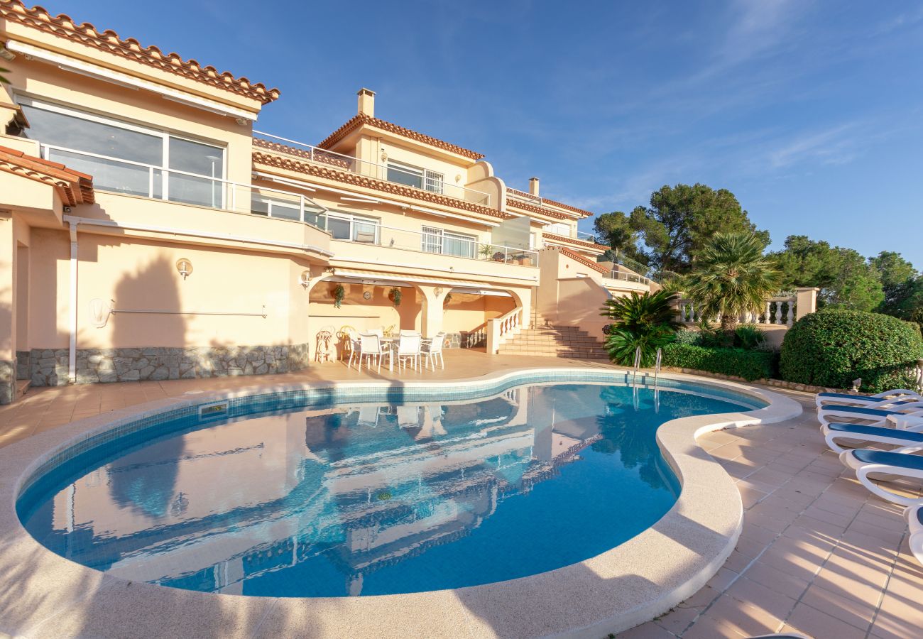 Villa in Estartit - CAP DE LA BARRA 60 - temporada