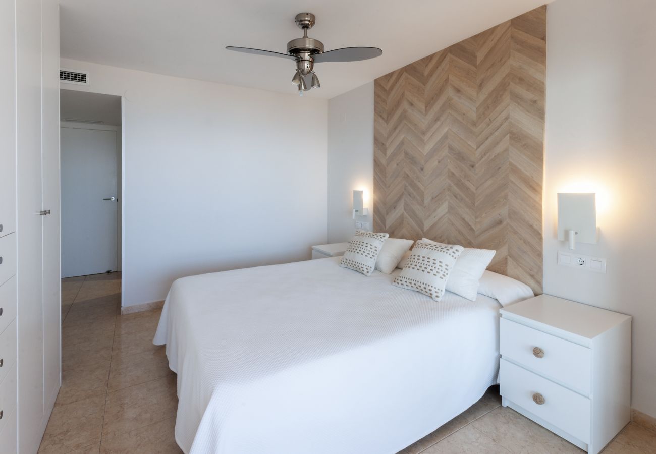 Apartment in Playa de Gandía - 02. AG BERMUDAS 6H PREMIUM