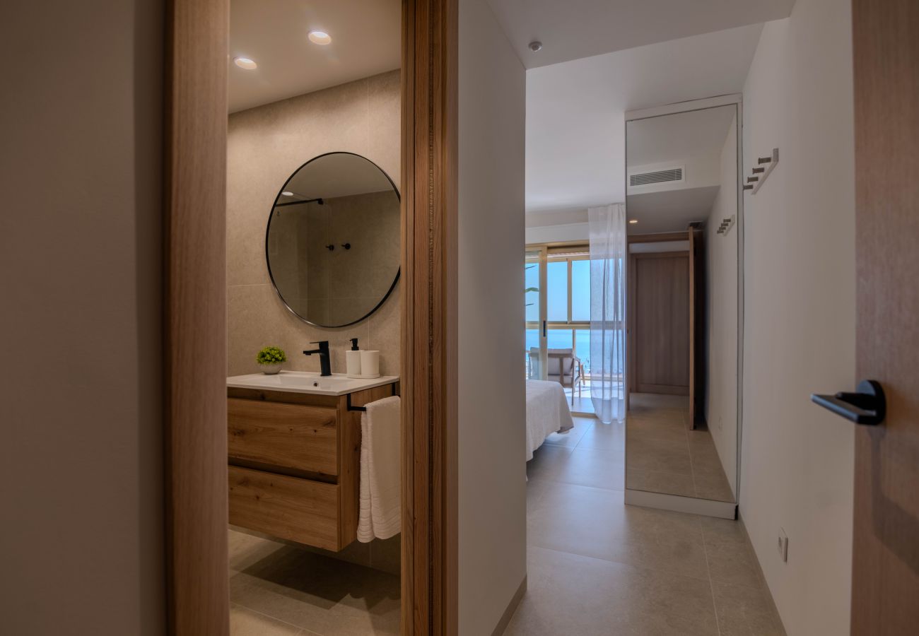 Apartment in Playa de Gandía - 02. AG BERMUDAS 6H PREMIUM