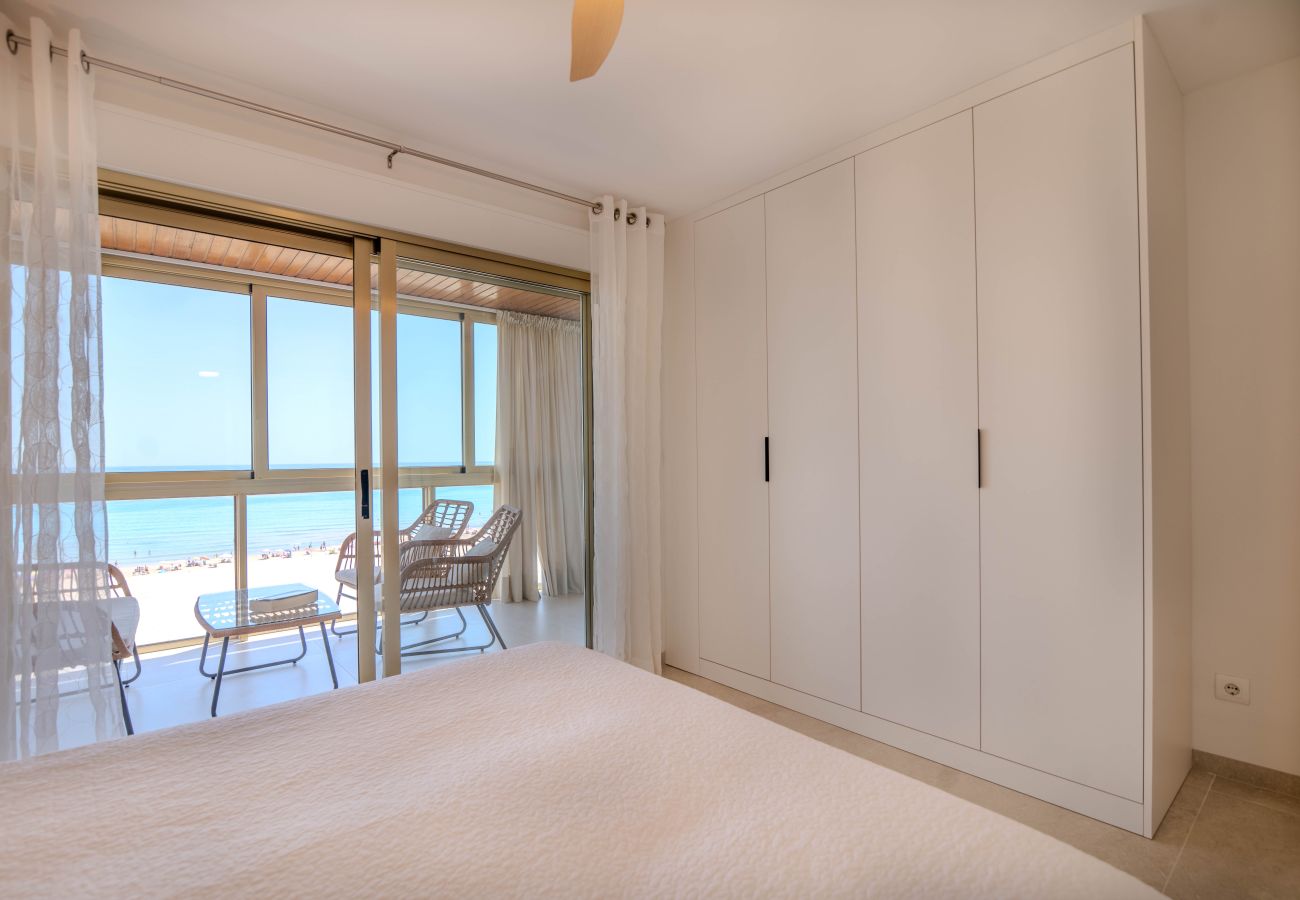Apartment in Playa de Gandía - 01. AG BERMUDAS 7A PREMIUM
