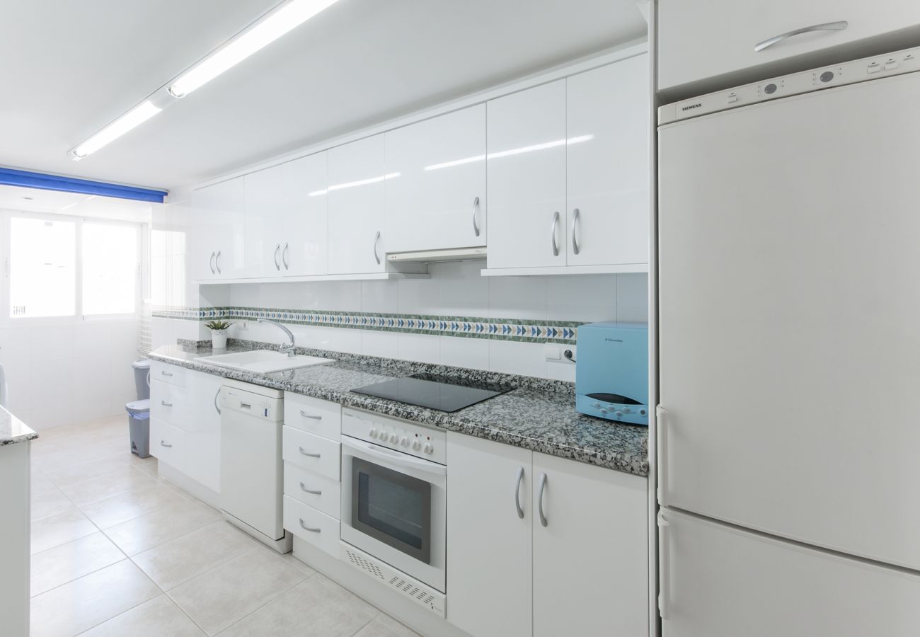 Apartment in Playa de Gandía - 44. AG AIGUABLAVA 5-3