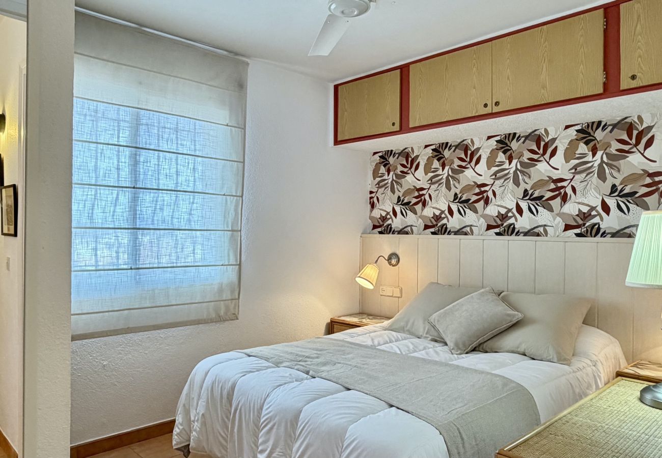 Apartment in L'Escala - GRAN SOL B 303