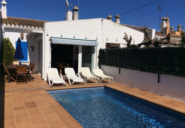 Escala - Villa