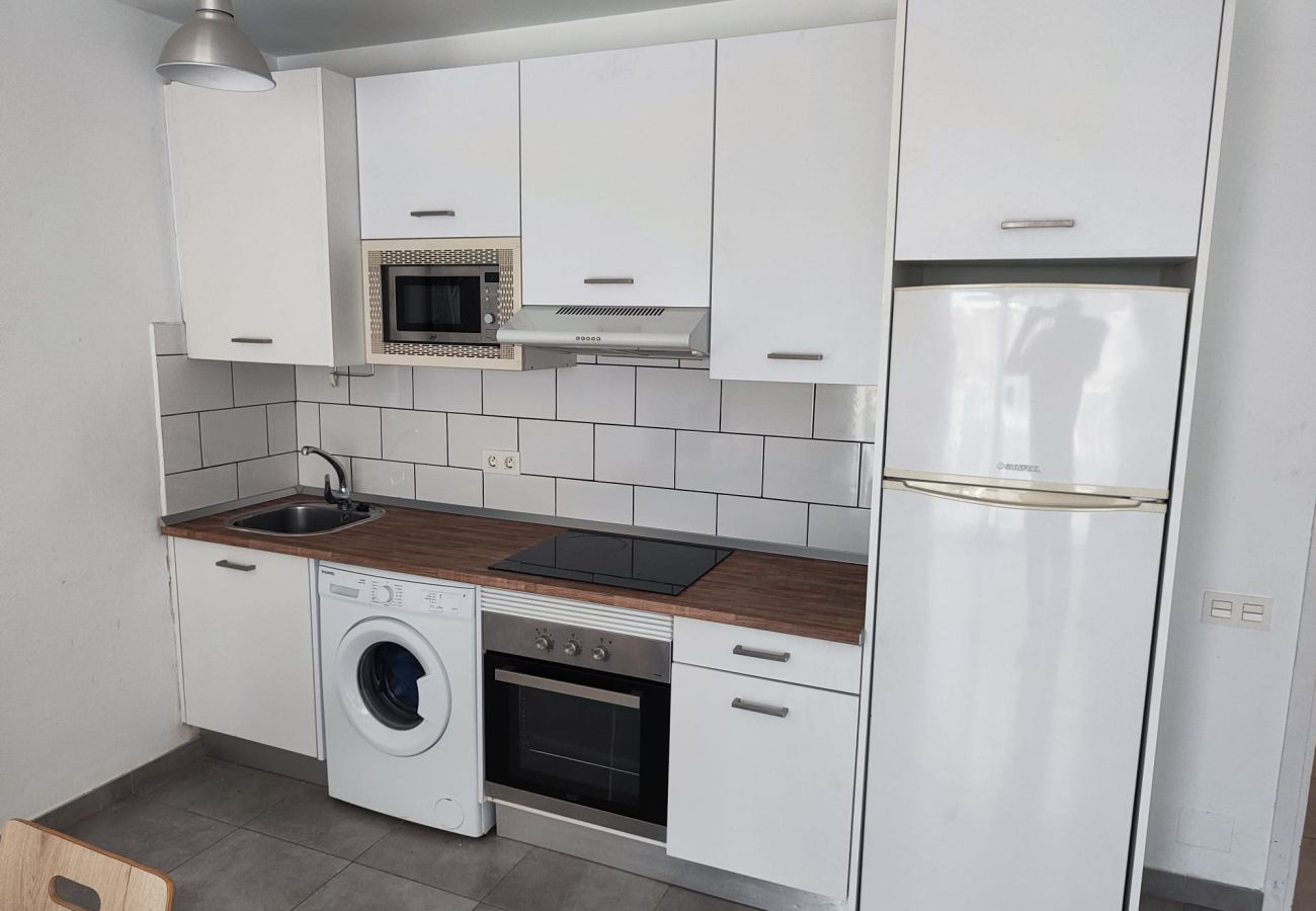 Apartment in Costa Teguise - CT BEACH 306 2D