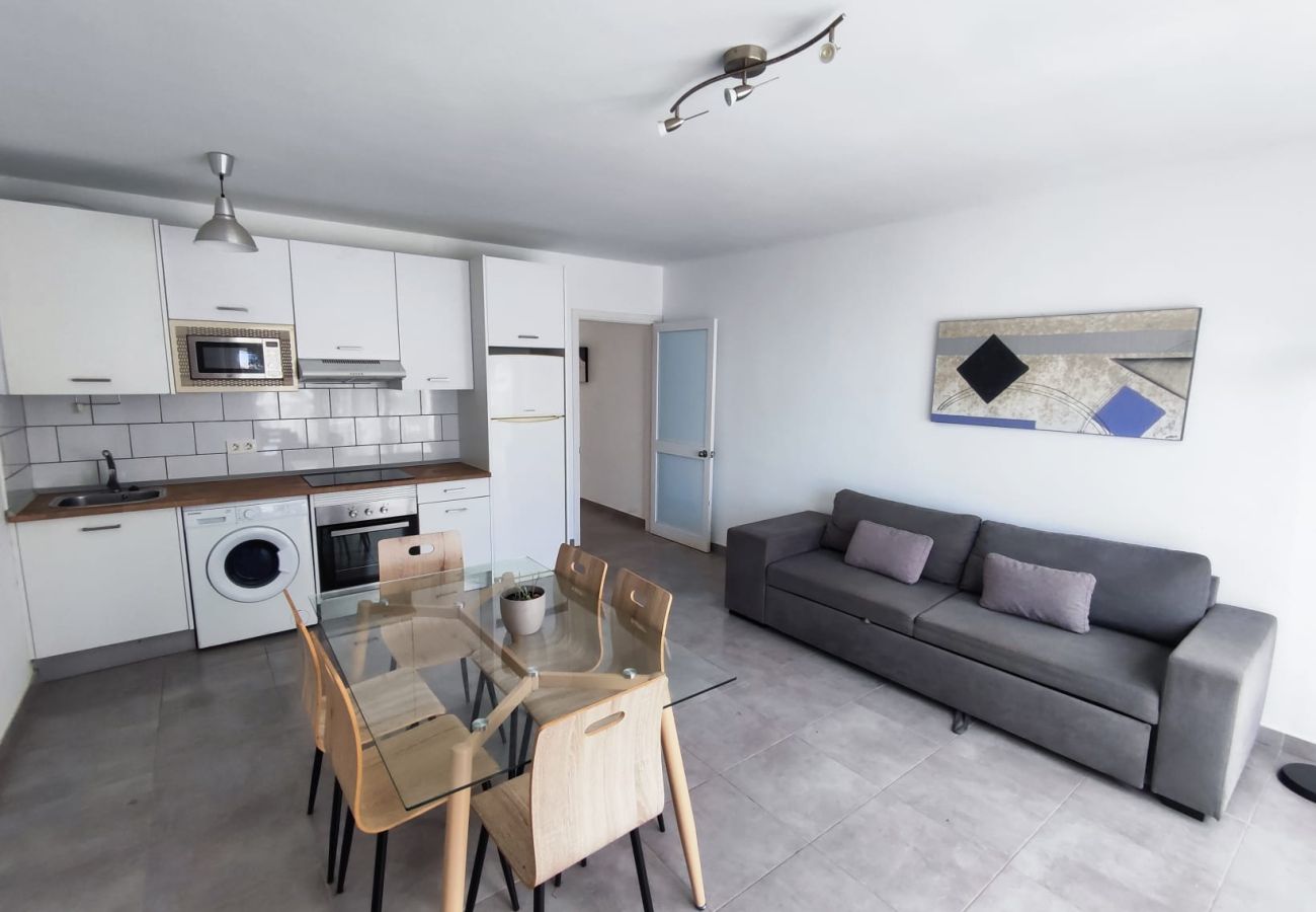 Apartment in Costa Teguise - CT BEACH 306 2D