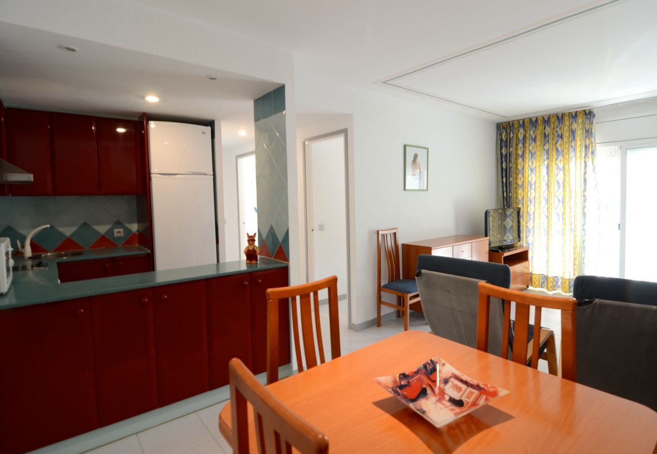 Apartment in Estartit - ILLA MAR DOR 129