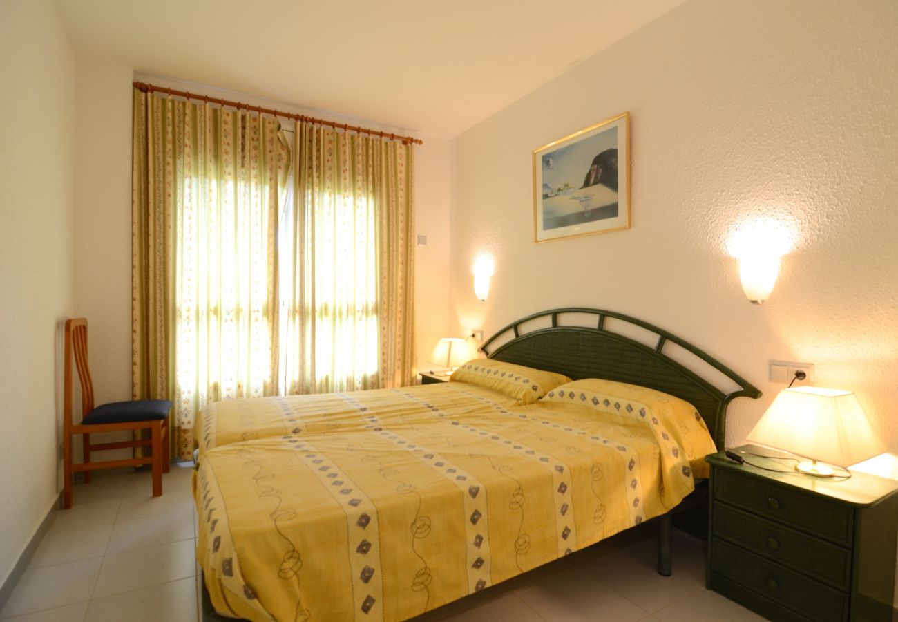 Apartment in Estartit - ILLA MAR DOR 131