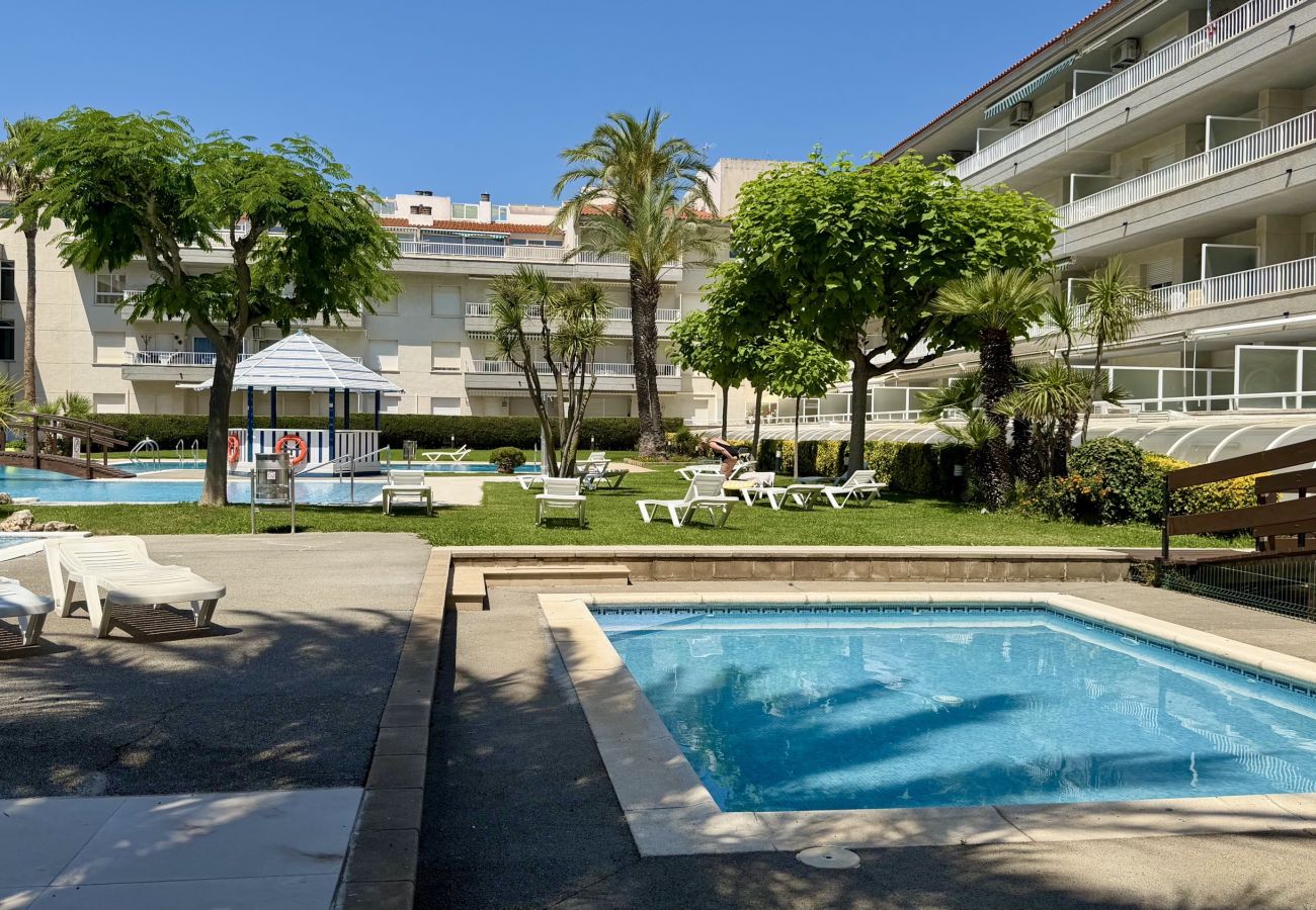 Apartment in Estartit - ILLA MAR DOR 132