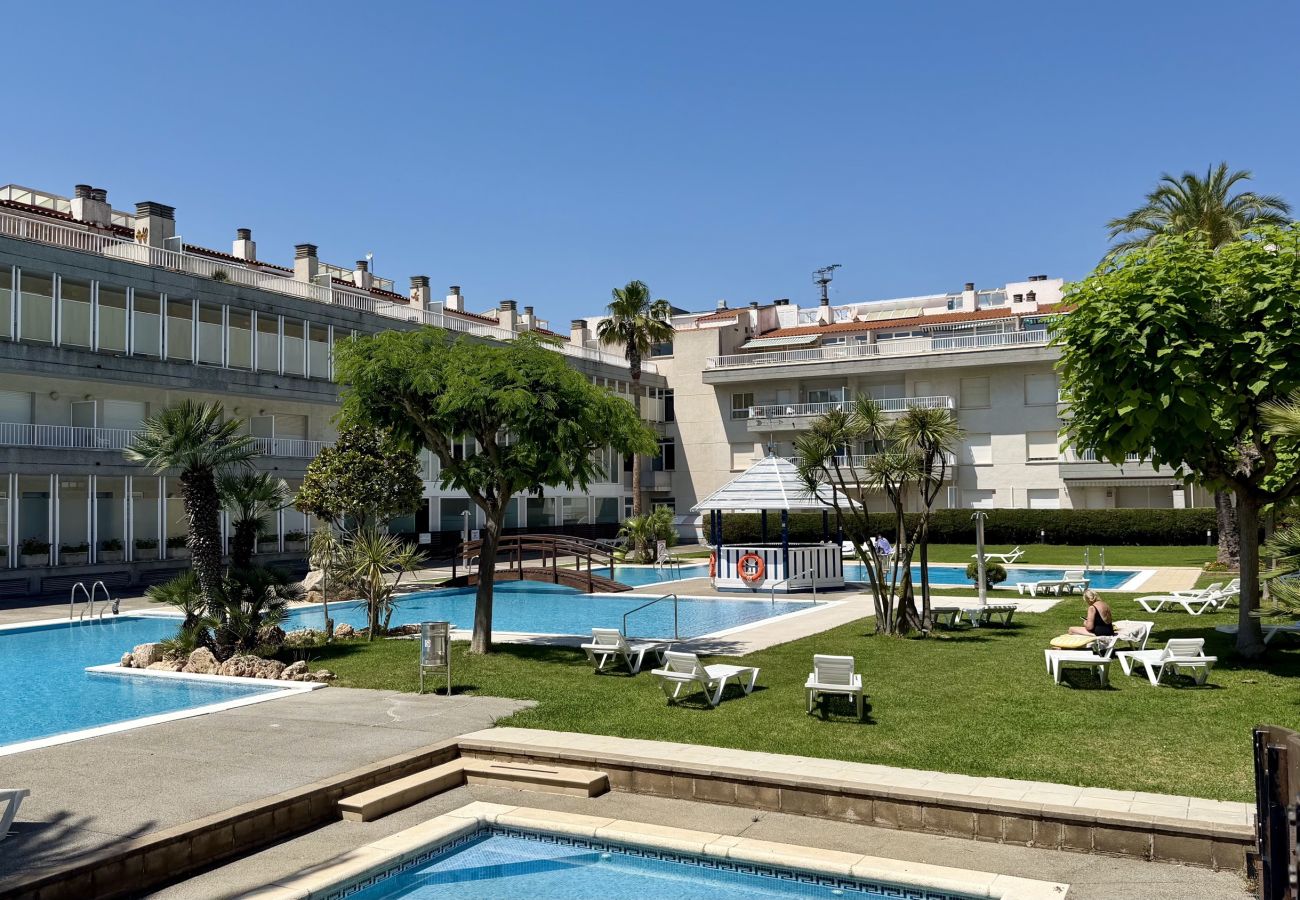 Apartment in Estartit - ILLA MAR DOR 132