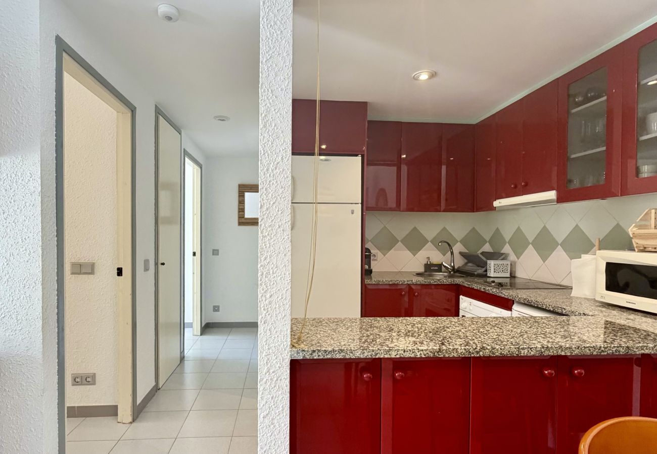 Apartment in Estartit - ILLA MAR DOR 132