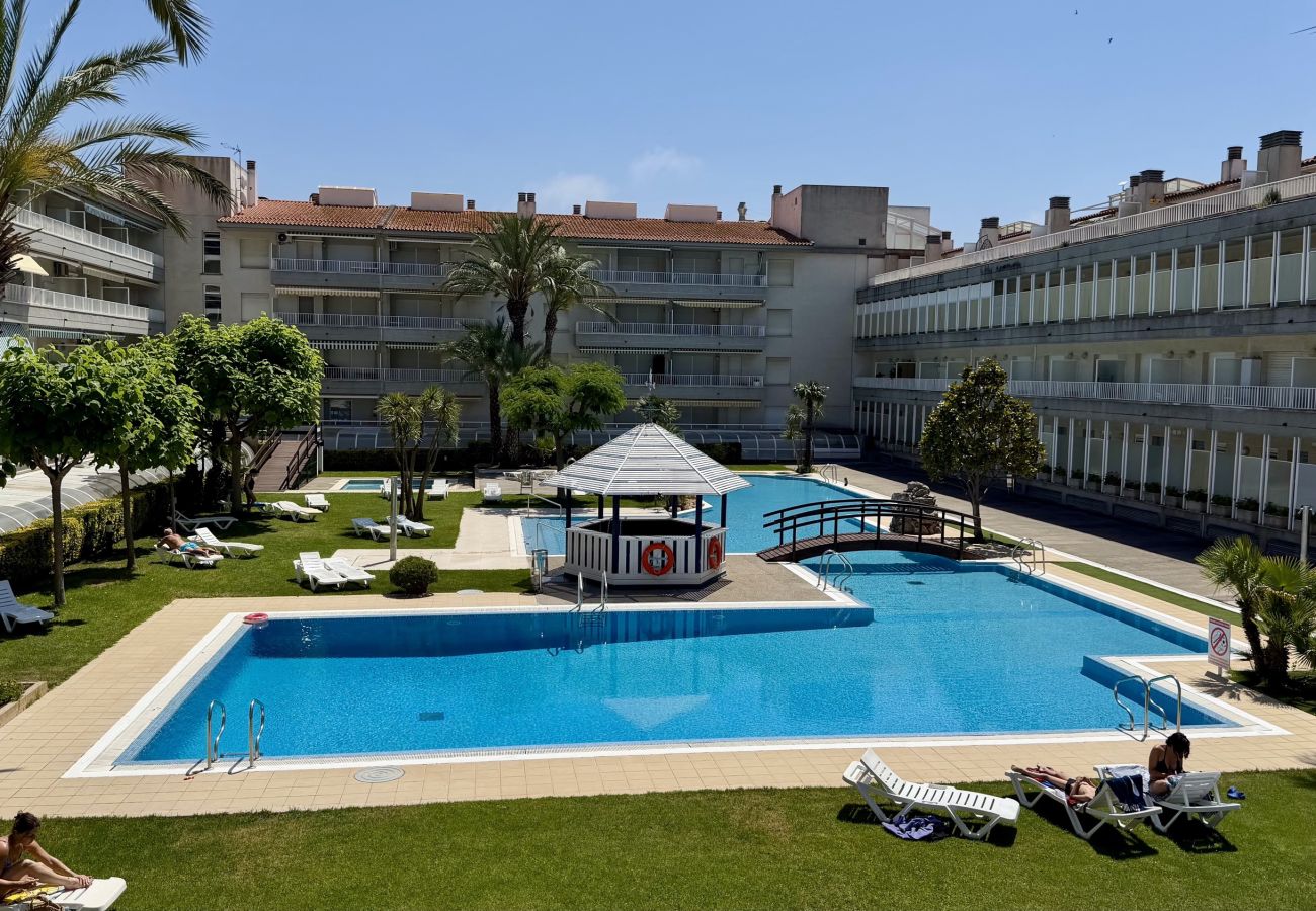 Apartment in Estartit - ILLA MAR DOR 132