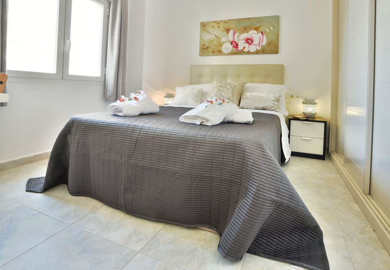 Apartment in Calpe / Calp - Alq 093 Apartamento Rubino