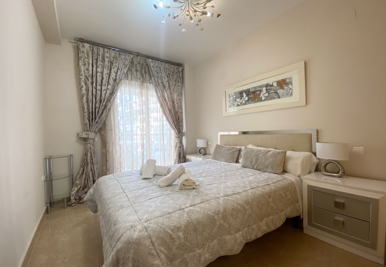 Apartment in Calpe / Calp - Alq 048 Porto Azul 2