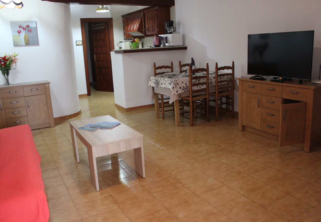 Apartment in Denia - 150 Tropicana Park, 81-B