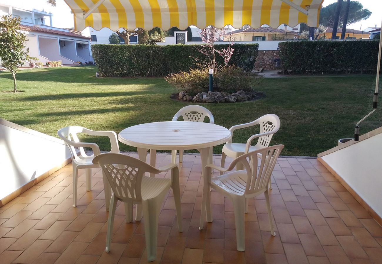Apartment in L'Escala - GRAN SOL D 04