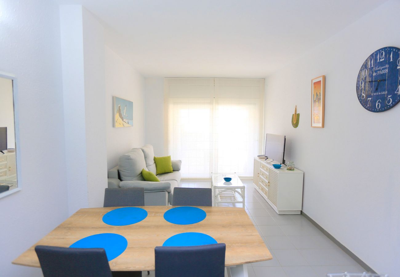 Apartment in Cambrils - GOLF A BAJOS 9