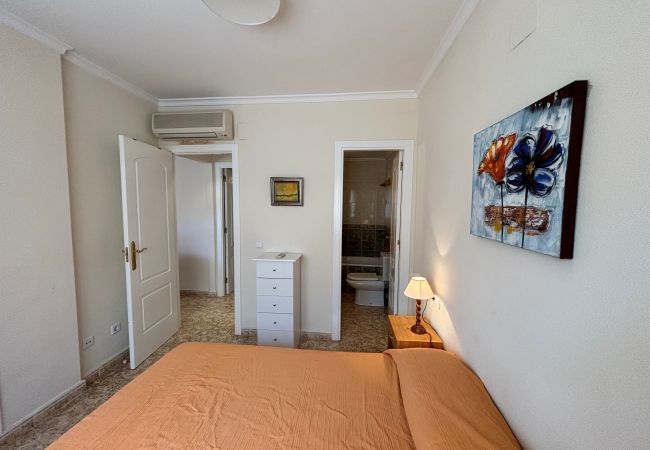 Apartment in Denia - VISTAMAR 3-4-10