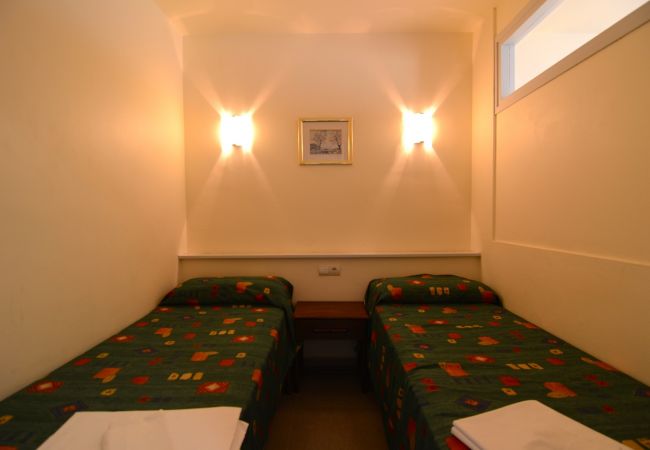 Apartment in Estartit - JADEMAR 024-A